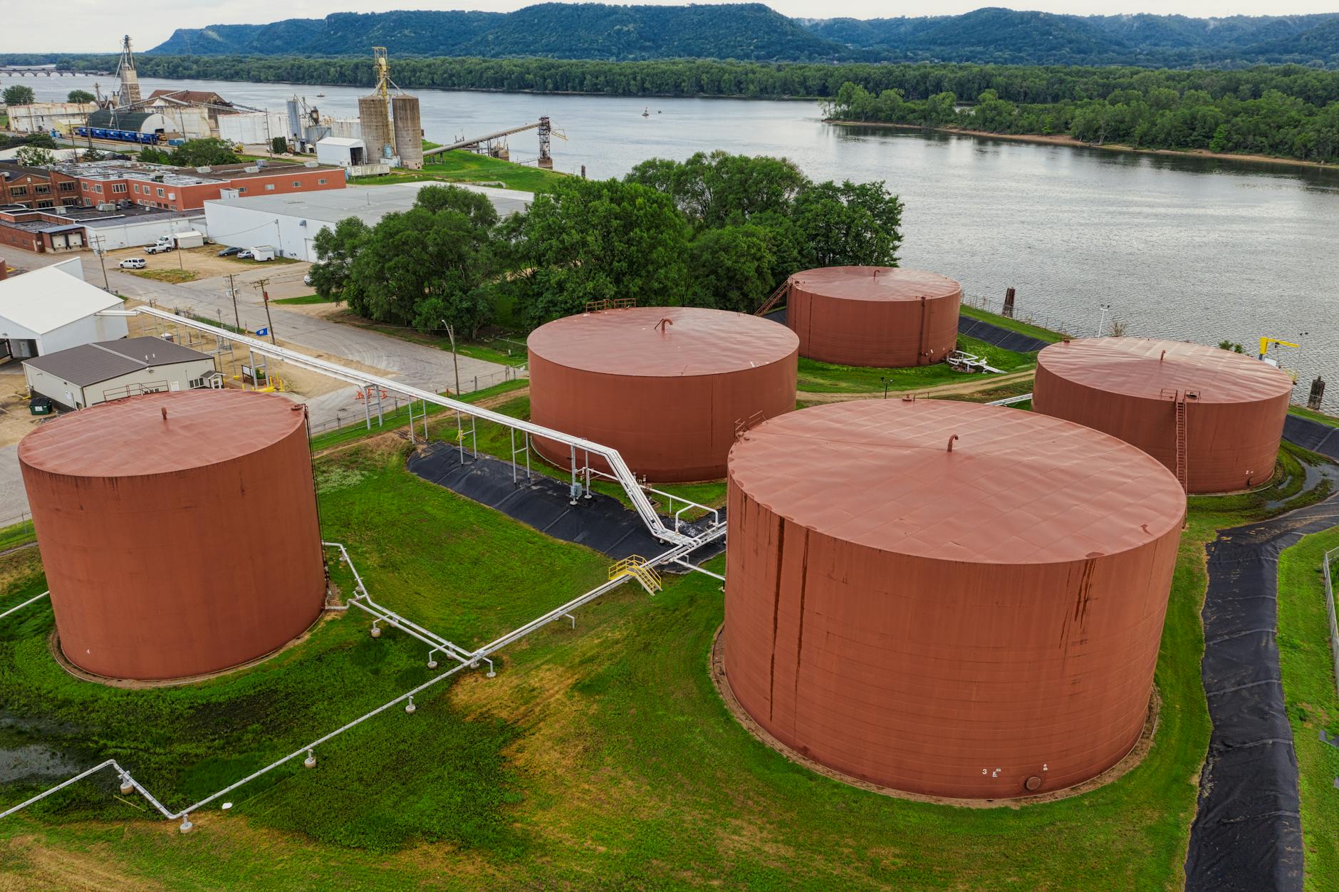 Solugen storage tanks